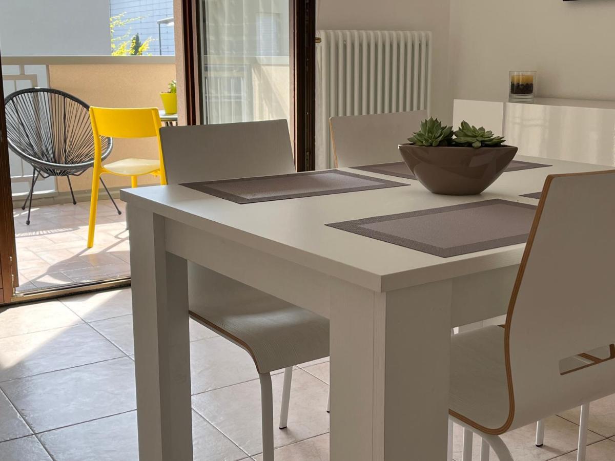 Sun & Fun Apartment - Morena Riva del Garda Exterior photo