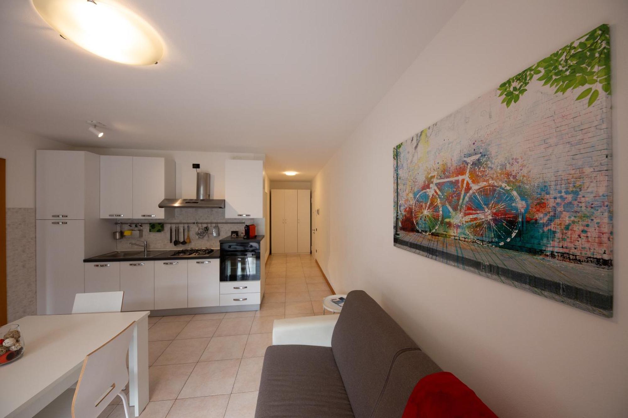Sun & Fun Apartment - Morena Riva del Garda Exterior photo